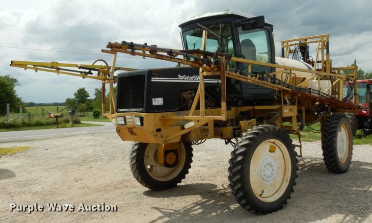 image for item II9639 Ag-Chem RoGator 554  sprayer