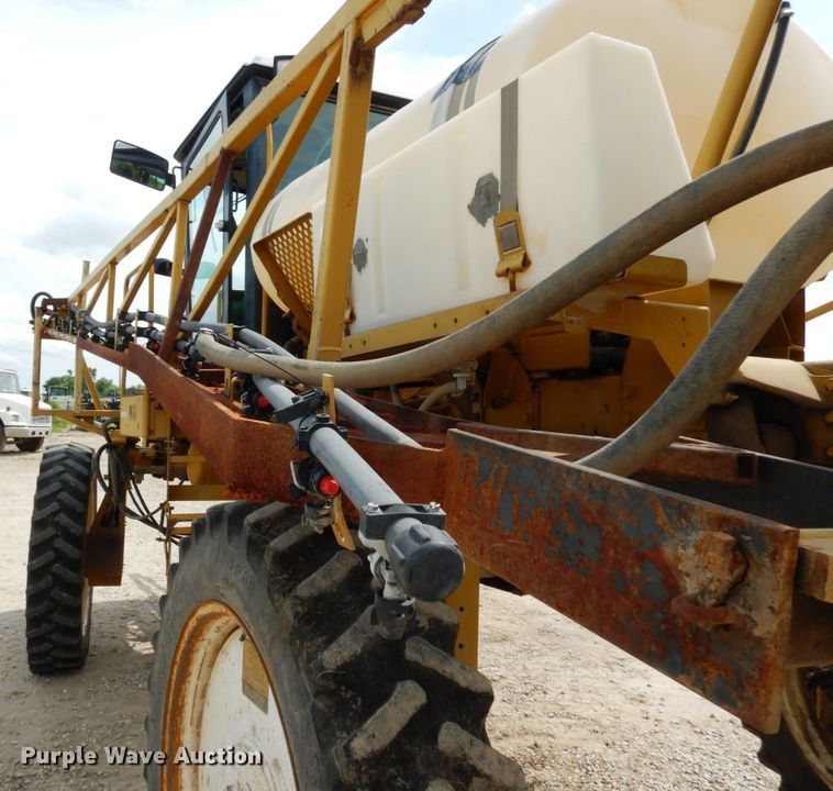 image for item II9639 Ag-Chem RoGator 554  sprayer