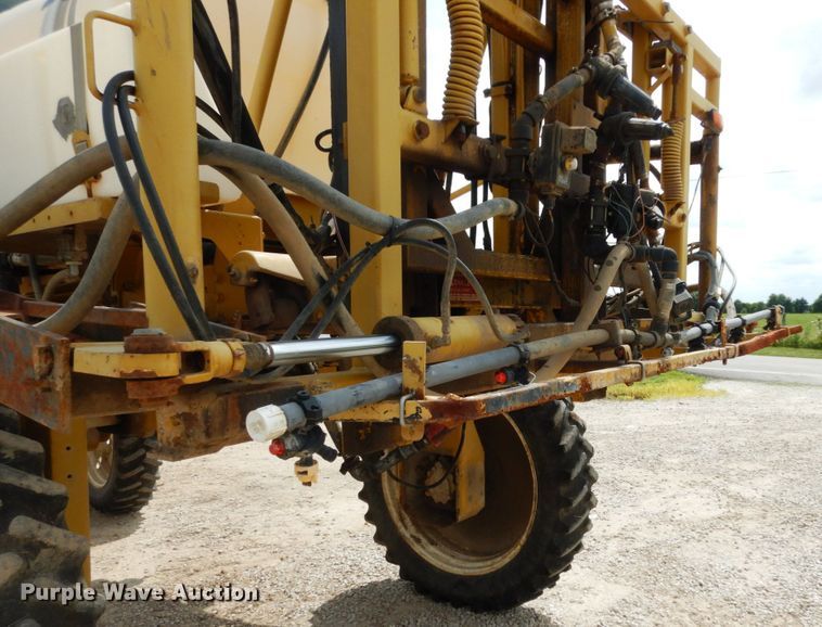 image for item II9639 Ag-Chem RoGator 554  sprayer