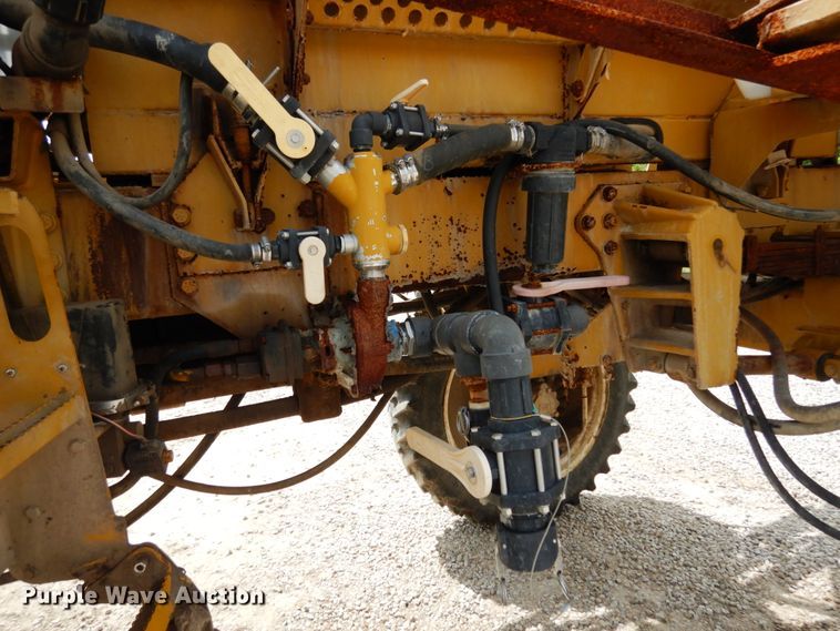 image for item II9639 Ag-Chem RoGator 554  sprayer