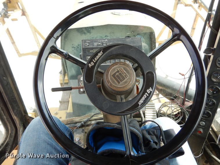 image for item II9639 Ag-Chem RoGator 554  sprayer