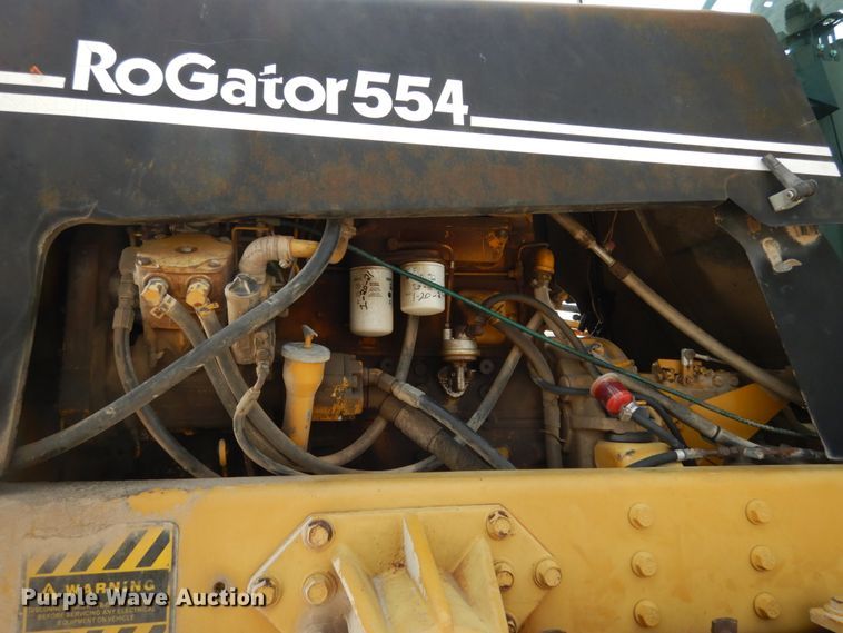 image for item II9639 Ag-Chem RoGator 554  sprayer