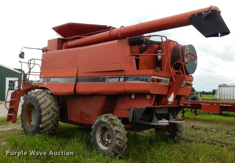 image for item II9640 1998 Case IH 2388  RWA combine