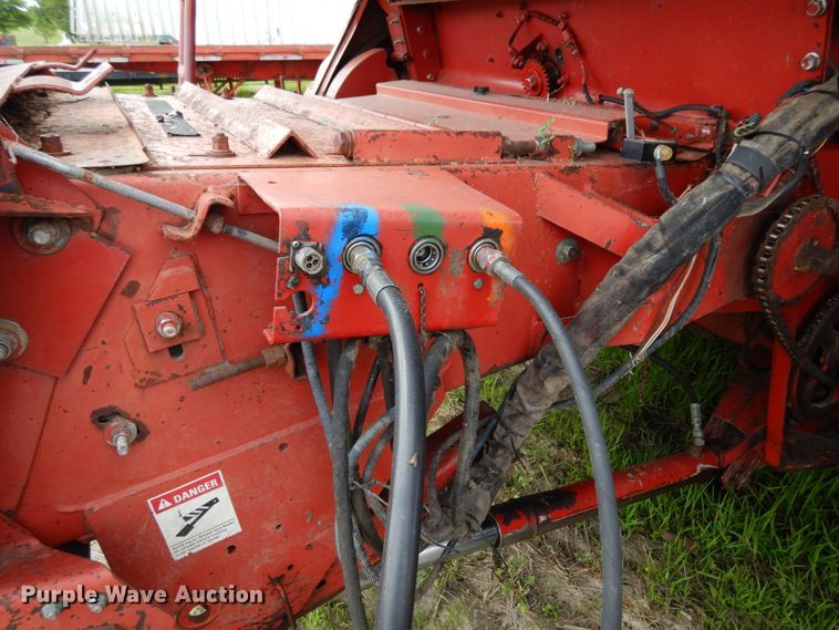 image for item II9640 1998 Case IH 2388  RWA combine
