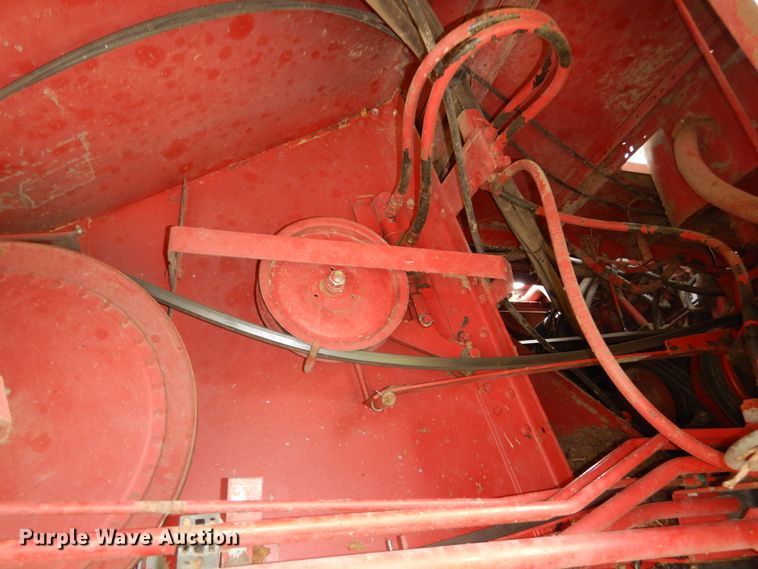 image for item II9640 1998 Case IH 2388  RWA combine