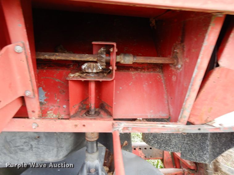 image for item II9640 1998 Case IH 2388  RWA combine