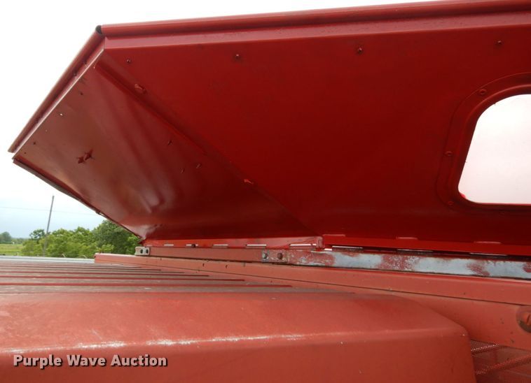 image for item II9640 1998 Case IH 2388  RWA combine