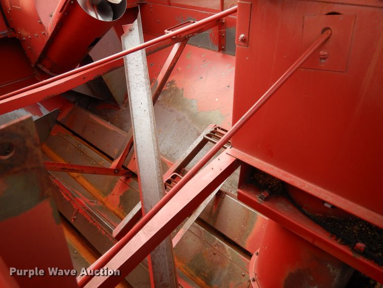 image for item II9640 1998 Case IH 2388  RWA combine