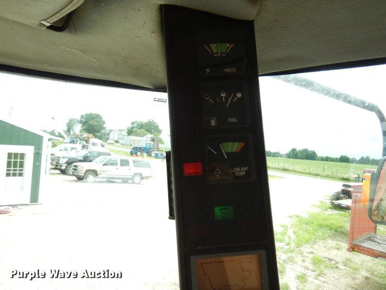 image for item II9640 1998 Case IH 2388  RWA combine