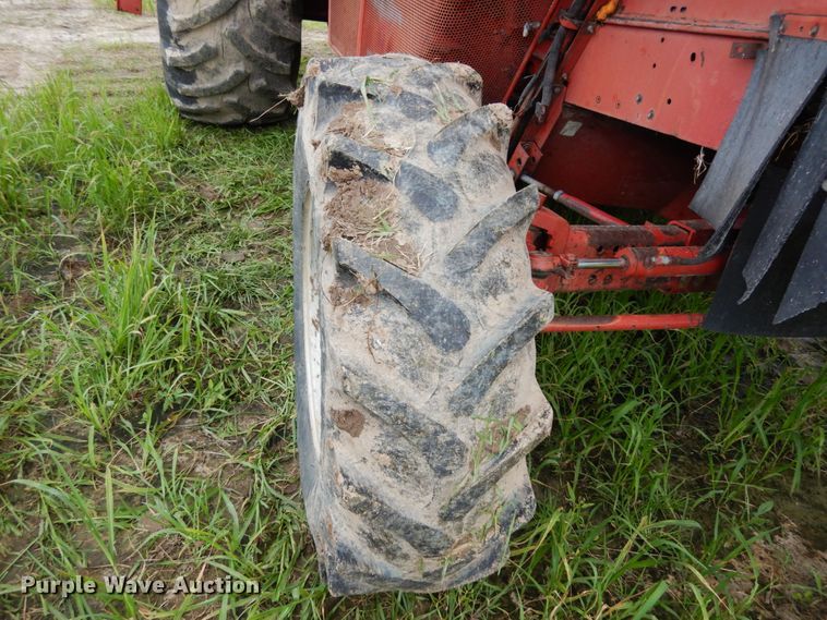 image for item II9640 1998 Case IH 2388  RWA combine