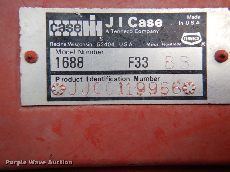 image for item II9641 1993 Case IH 1688  RWA combine