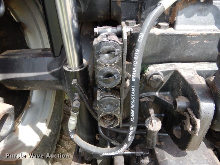 image for item II9642 Case IH 7140  MFWD tractor