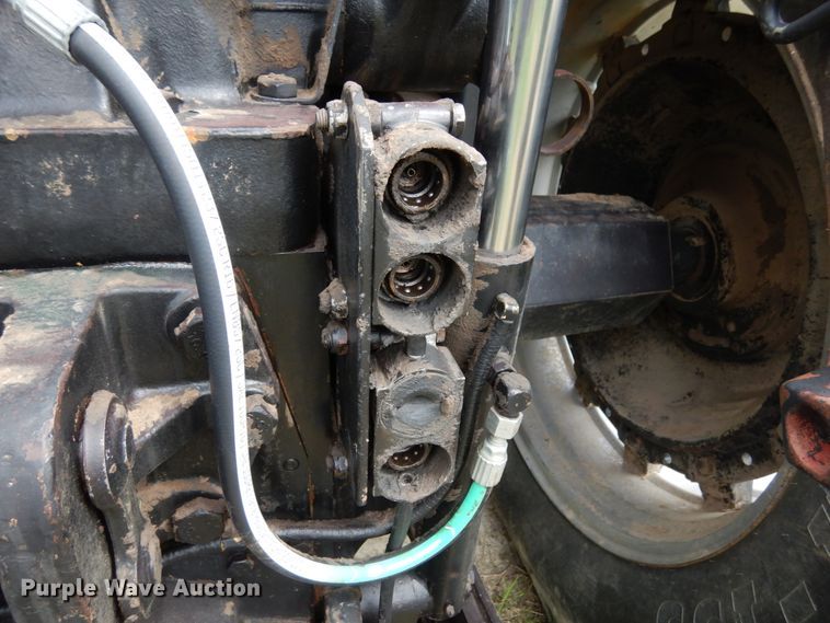 image for item II9642 Case IH 7140  MFWD tractor