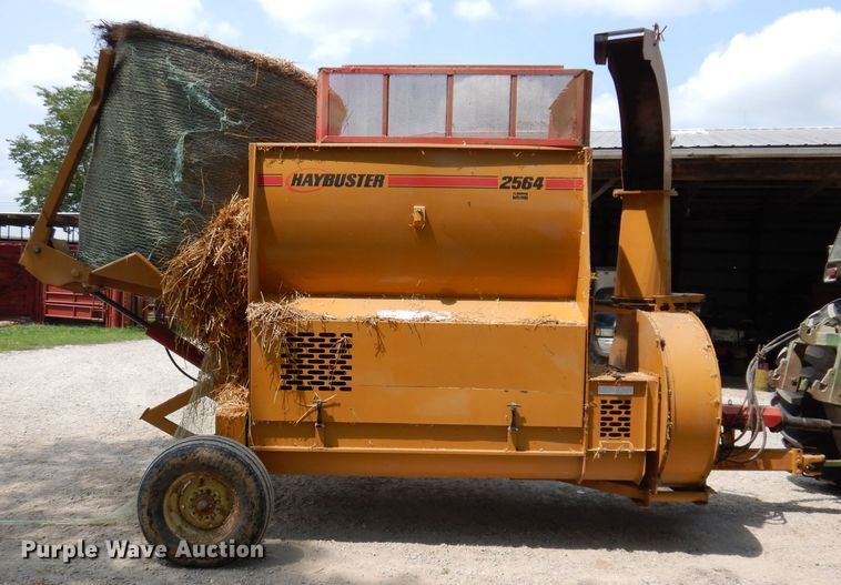 image for item IN9761 HayBuster 2564  bale processor