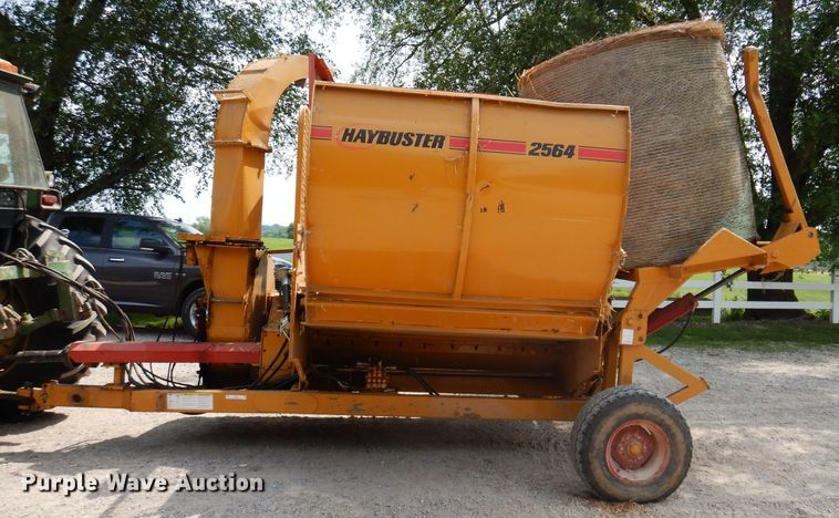 image for item IN9761 HayBuster 2564  bale processor