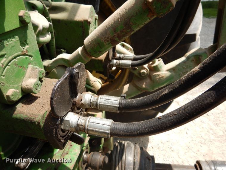 image for item IN9761 HayBuster 2564  bale processor