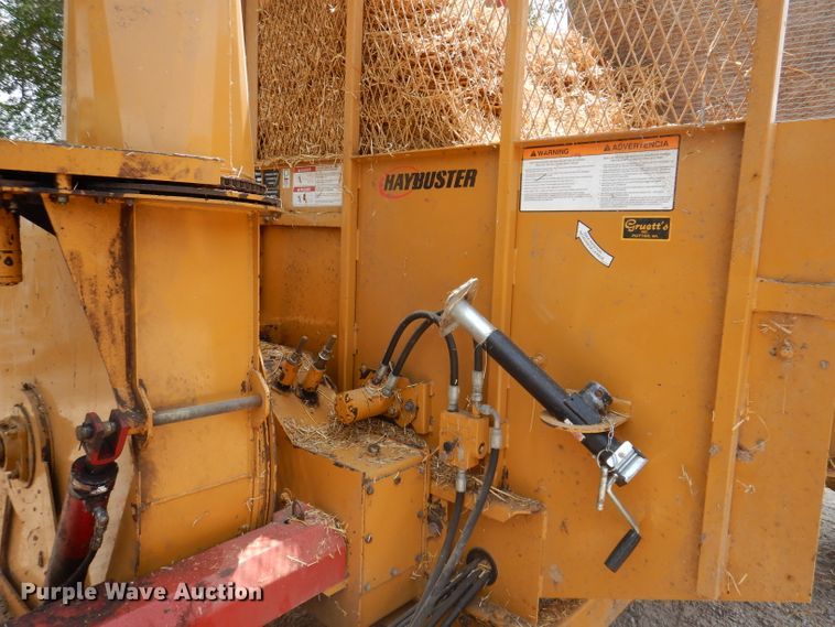image for item IN9761 HayBuster 2564  bale processor