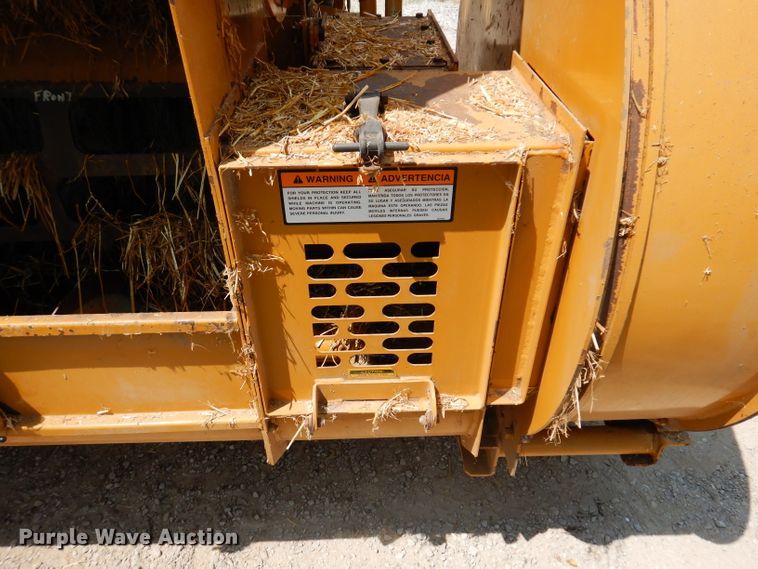 image for item IN9761 HayBuster 2564  bale processor