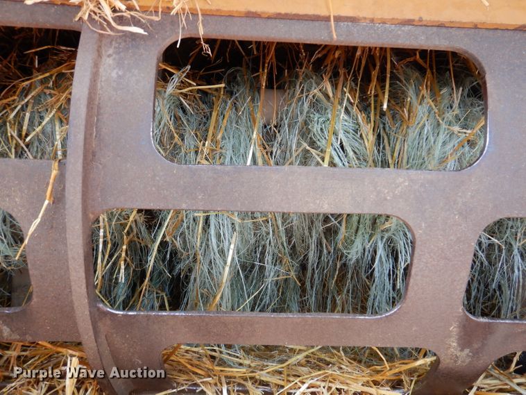image for item IN9761 HayBuster 2564  bale processor