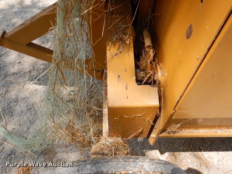 image for item IN9761 HayBuster 2564  bale processor