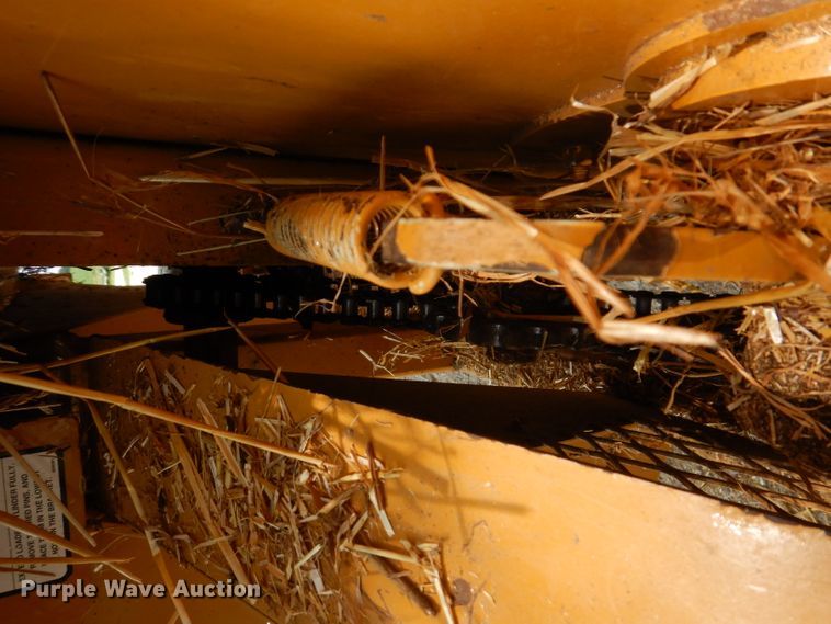 image for item IN9761 HayBuster 2564  bale processor