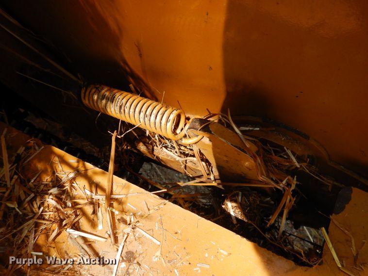 image for item IN9761 HayBuster 2564  bale processor