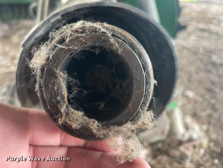 image for item IR9528 John Deere 457  round baler