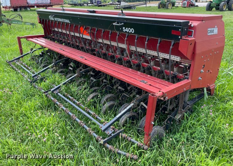 image for item IR9529 Case IH 5400  no-till grain drill