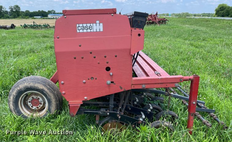 image for item IR9529 Case IH 5400  no-till grain drill