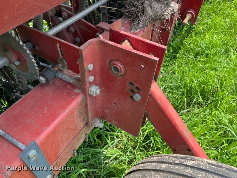image for item IR9529 Case IH 5400  no-till grain drill