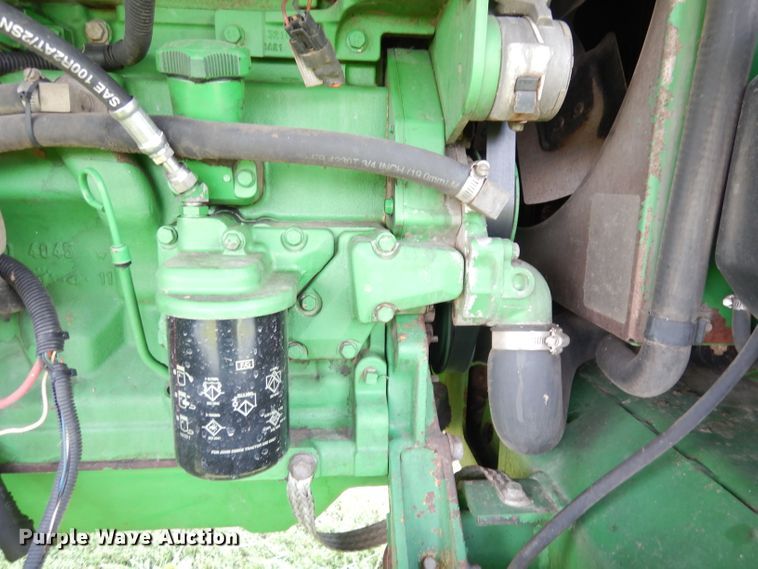 image for item IW9914 1998 John Deere 4890  windrower