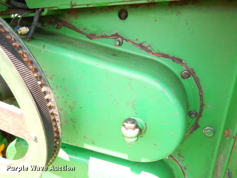 image for item IW9914 1998 John Deere 4890  windrower