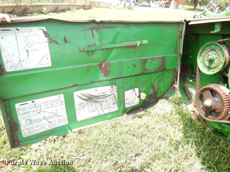 image for item IW9914 1998 John Deere 4890  windrower