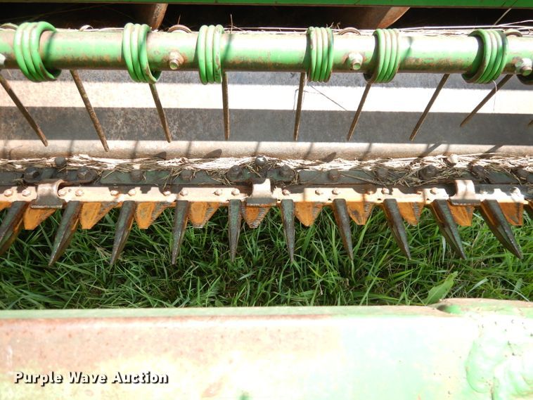 image for item IW9914 1998 John Deere 4890  windrower