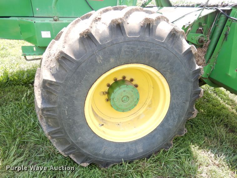 image for item IW9914 1998 John Deere 4890  windrower