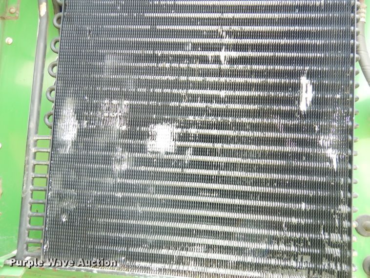 image for item IW9914 1998 John Deere 4890  windrower