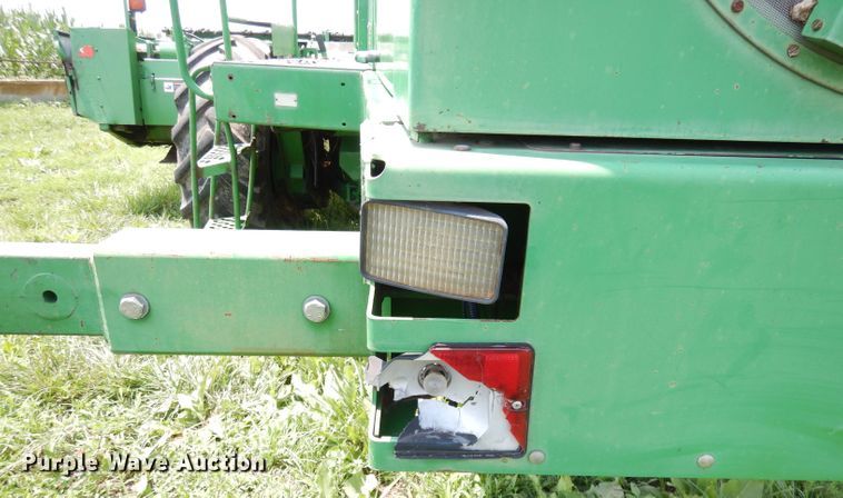 image for item IW9914 1998 John Deere 4890  windrower