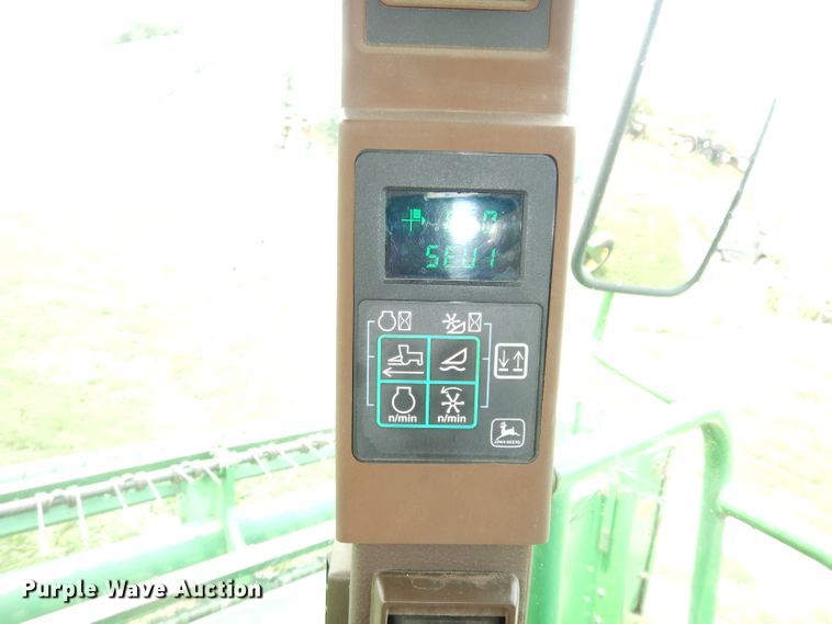 image for item IW9914 1998 John Deere 4890  windrower