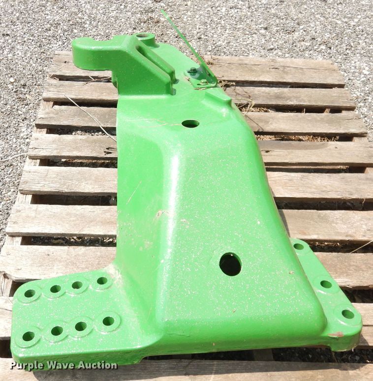 image for item IW9916 John Deere 741  loader