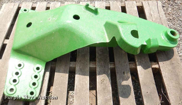 image for item IW9916 John Deere 741  loader