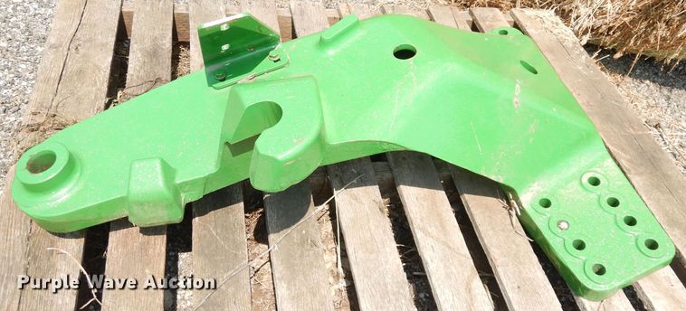 image for item IW9916 John Deere 741  loader