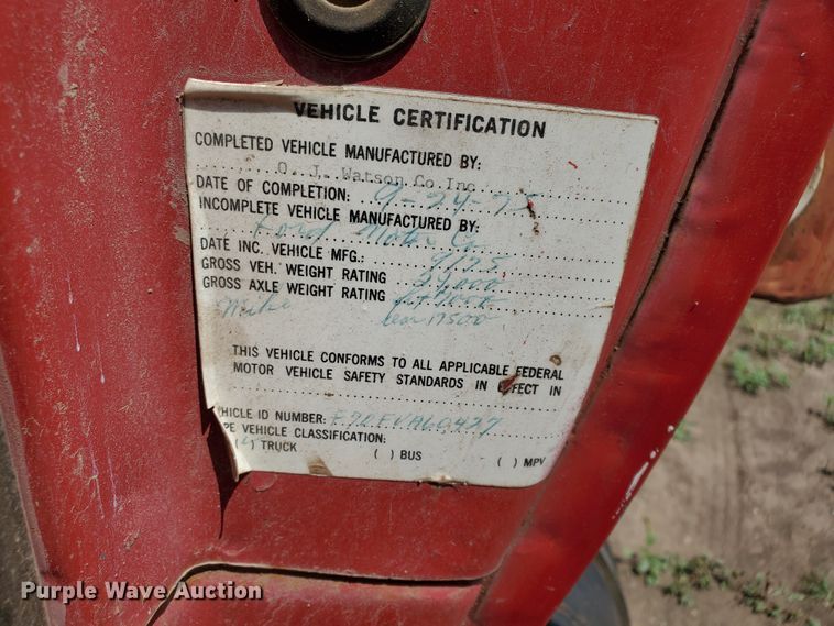 image for item JM9691 1976 Ford F700  grain truck