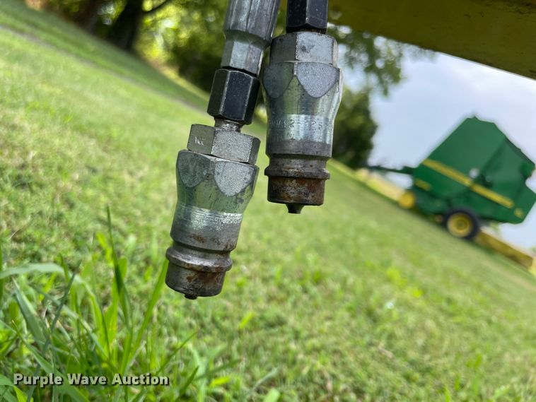 image for item KK9595 Vermeer VR1022  hay rake