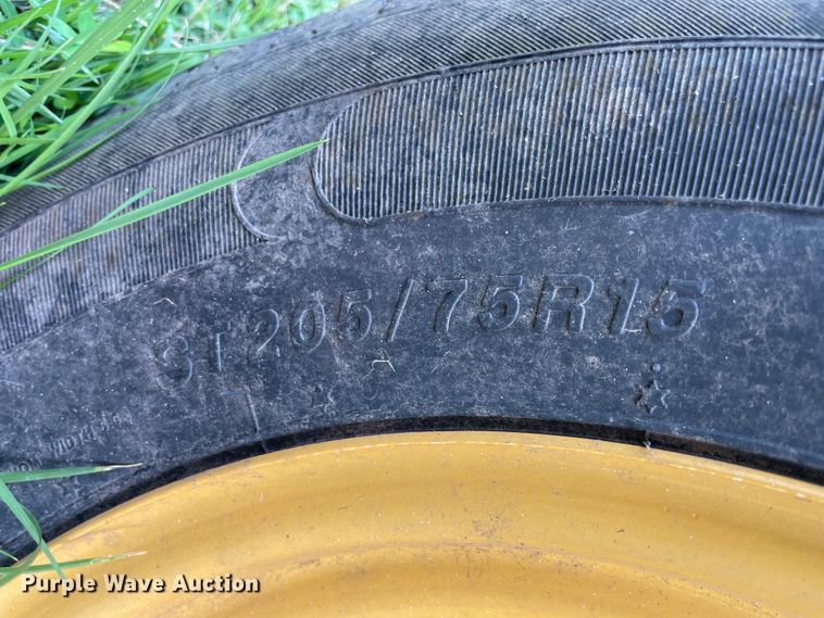 image for item KK9595 Vermeer VR1022  hay rake