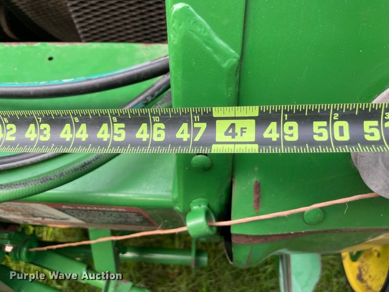 image for item KK9596 2005 John Deere 457  round baler