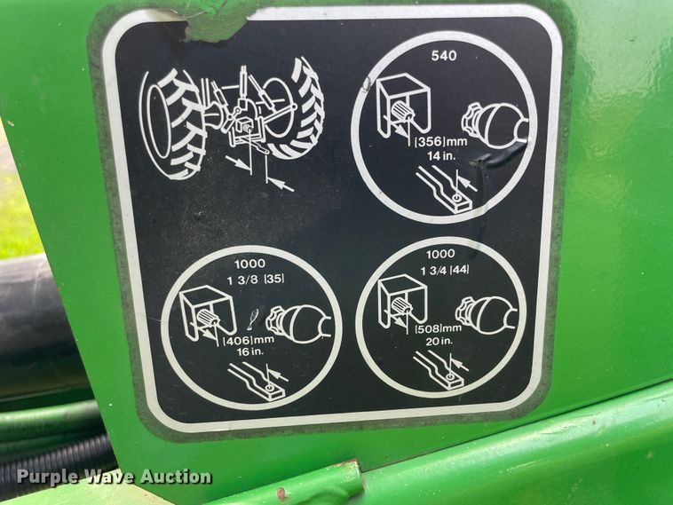 image for item KK9596 2005 John Deere 457  round baler