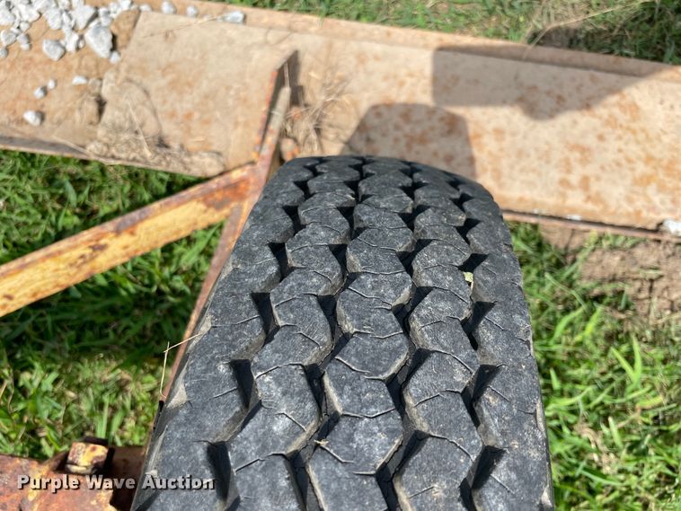 image for item KK9660 Land leveler