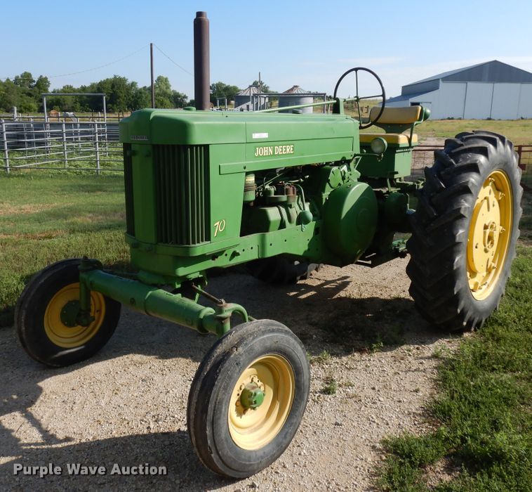image for item KU9533 1953 John Deere 70  tractor
