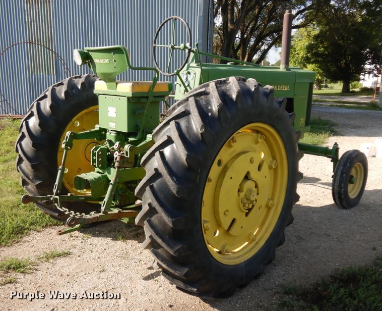 image for item KU9533 1953 John Deere 70  tractor