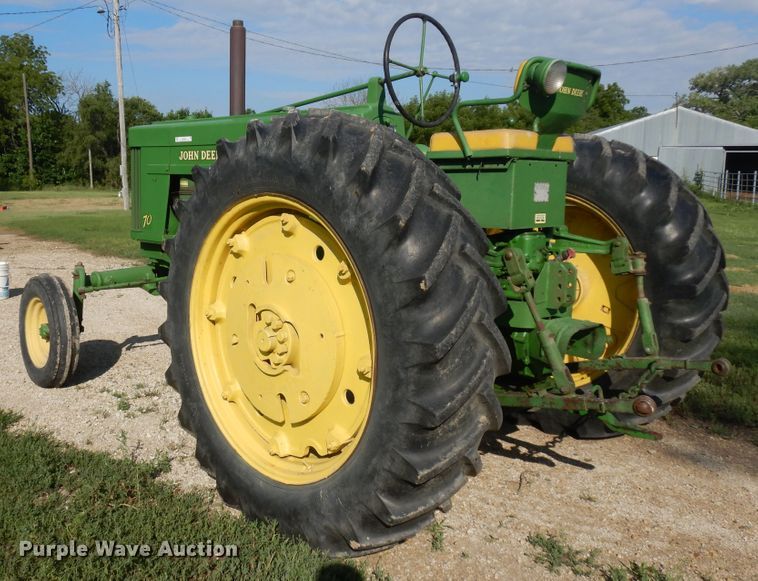 image for item KU9533 1953 John Deere 70  tractor